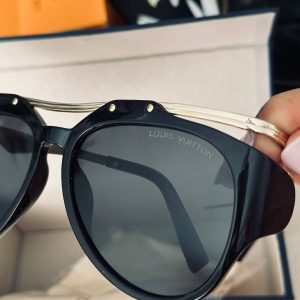 عینک آفتابی زنانه LV مستر
