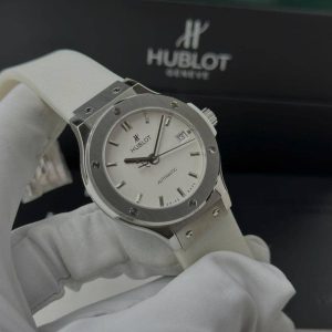 ساعت زنانه هابلوت