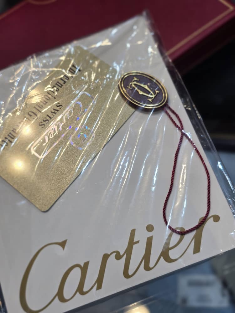 ساعت مچی کارتیه اوپن هارت بند چرمی صفحه سفید Cartier - Image 4