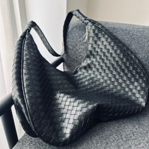 کیف زنانه بوتگا