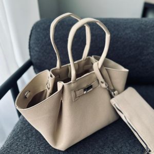 کیف زنانه جیر هلالی