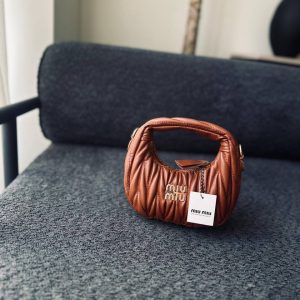 کیف زنانه میو میو