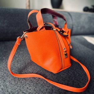 کیف زنانه صندوقی هرمس