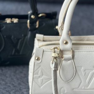 کیف زنانه LV